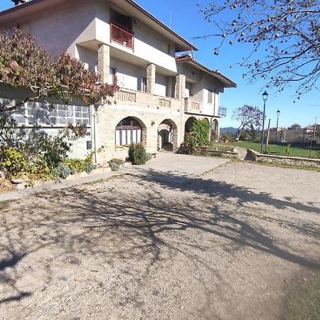 Villa Az. Agr. Cascina Castellera Serravalle delle Langhe Exterior foto