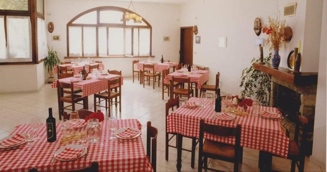 Villa Az. Agr. Cascina Castellera Serravalle delle Langhe Exterior foto